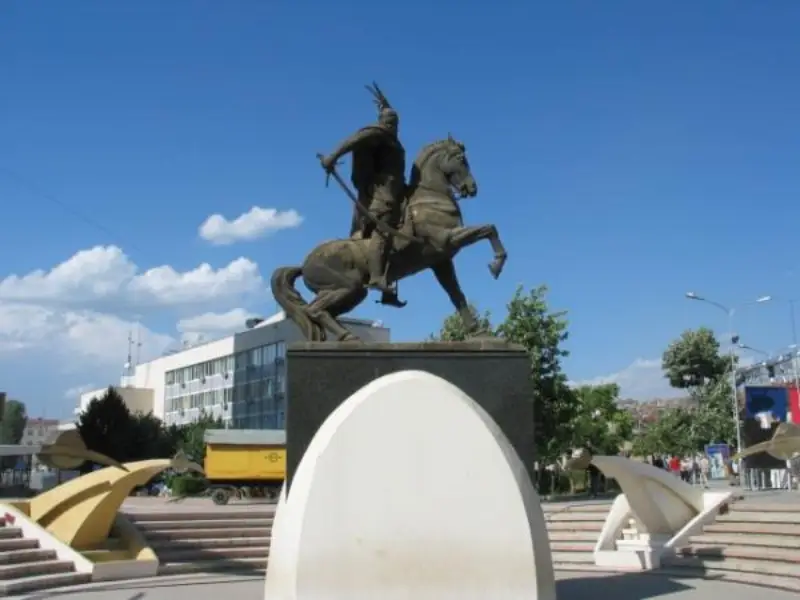 Prishtina (PRN) - Hannover (HAJ)